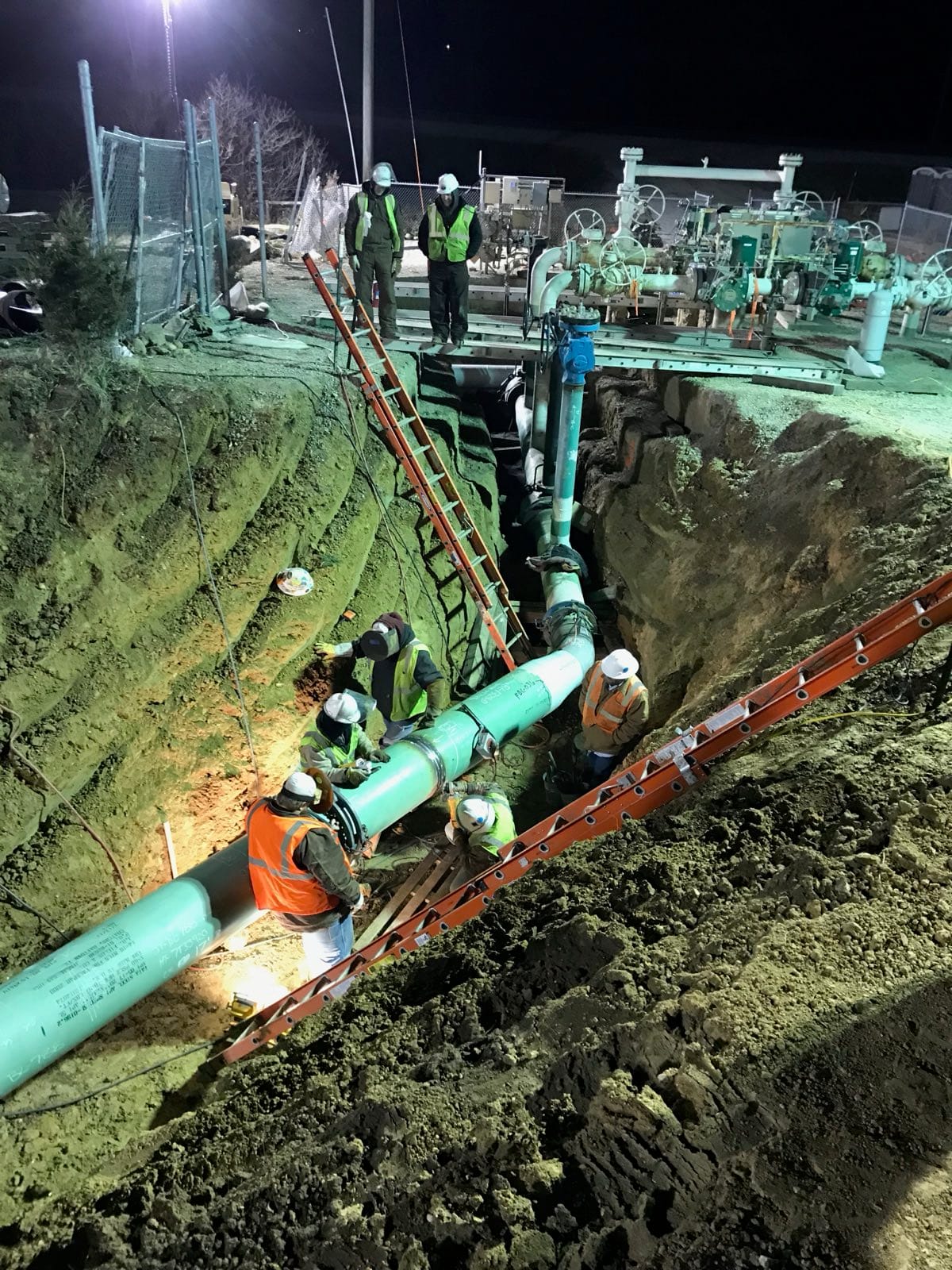 Tie-in work continuing after dark to hold a schedule.